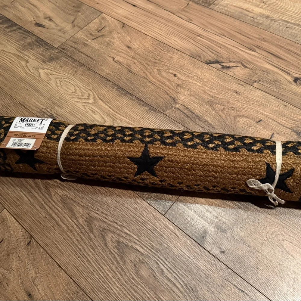 Black and‎ Brown Star Pattern Braided Rug NEW